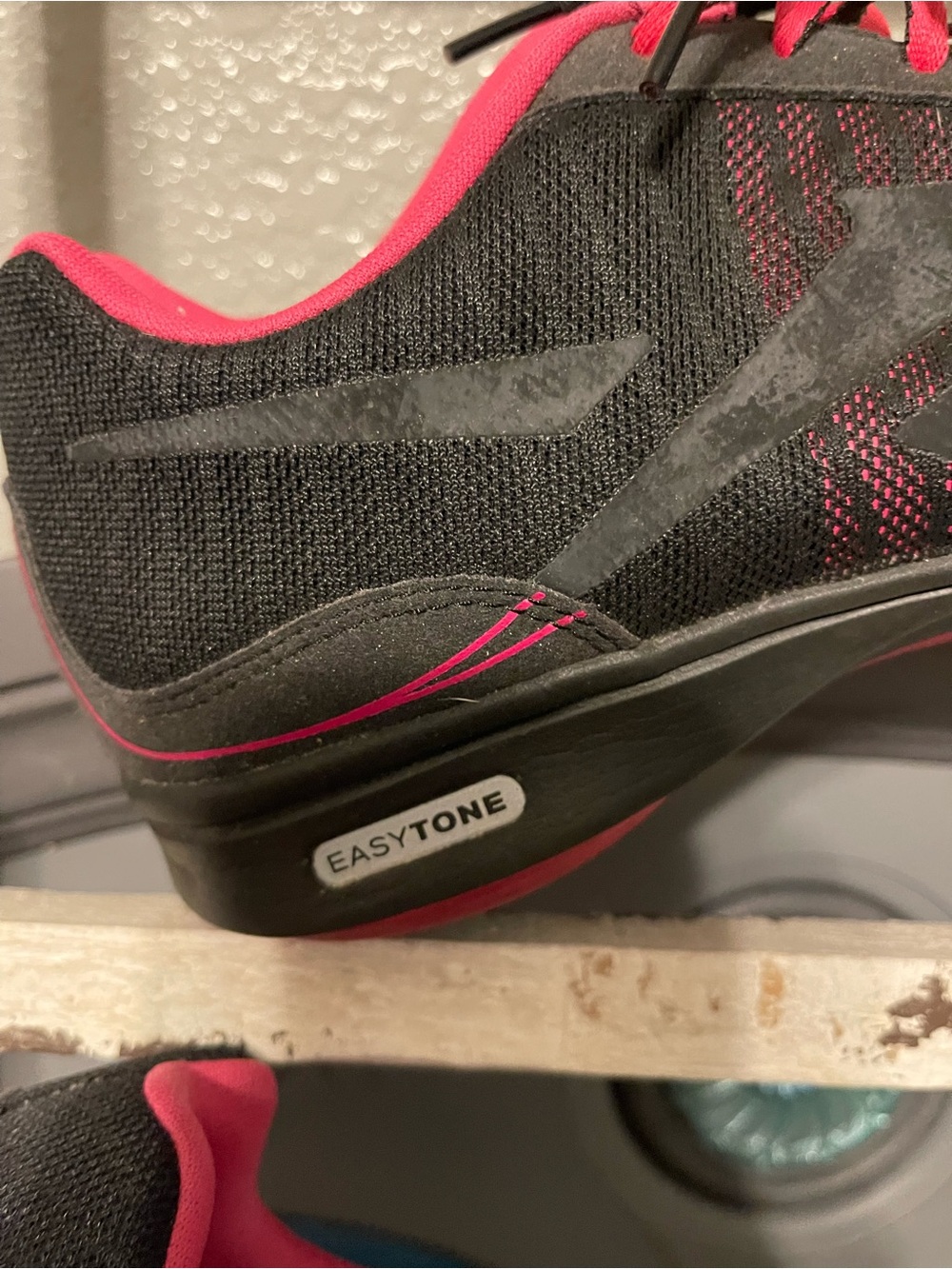 Reebok EasyTone Moving Air Sneakers - Picture 2 of 7
